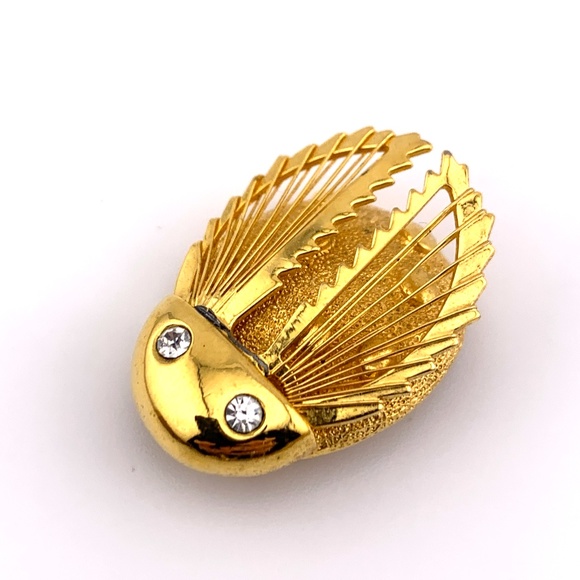 Signed Monet Vintage Gold Tone Rhinestone Beetle Lady Bug Spinneret Brooch 1.25" - Picture 1 of 6
